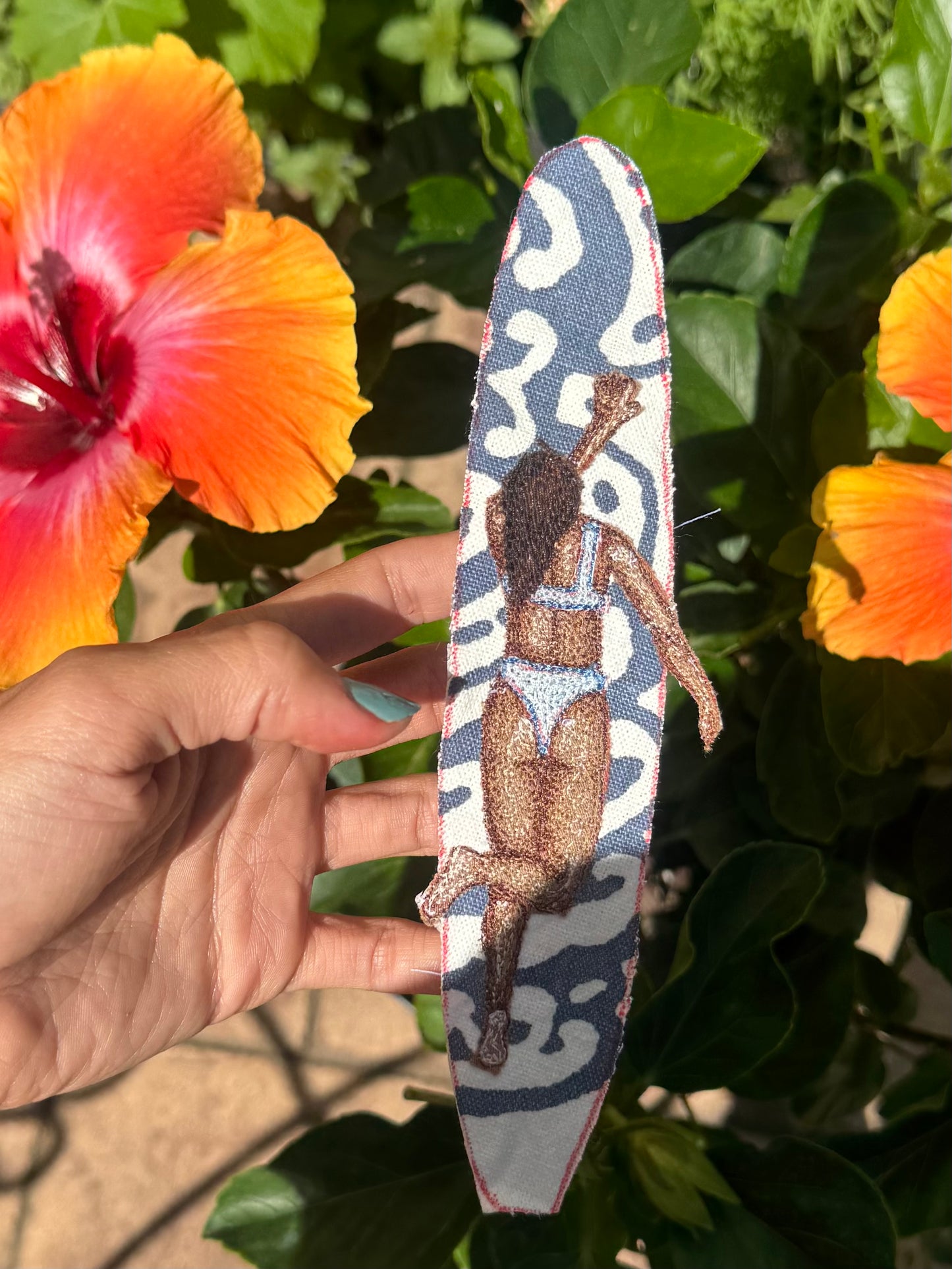 SALTWATER HOODIE - KIARA