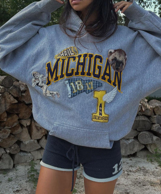 VINTAGE UMICH PATCH HOODIE