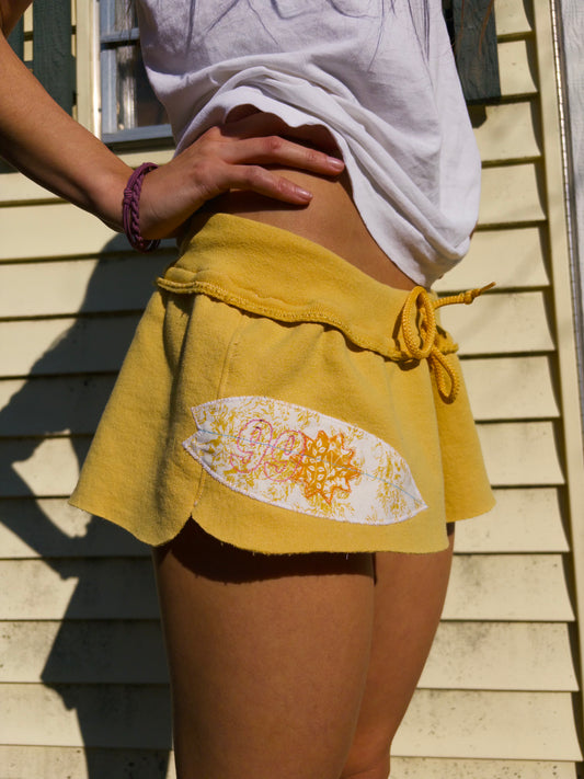 EVERYWHERE CUTOFFS - SUNSHINE
