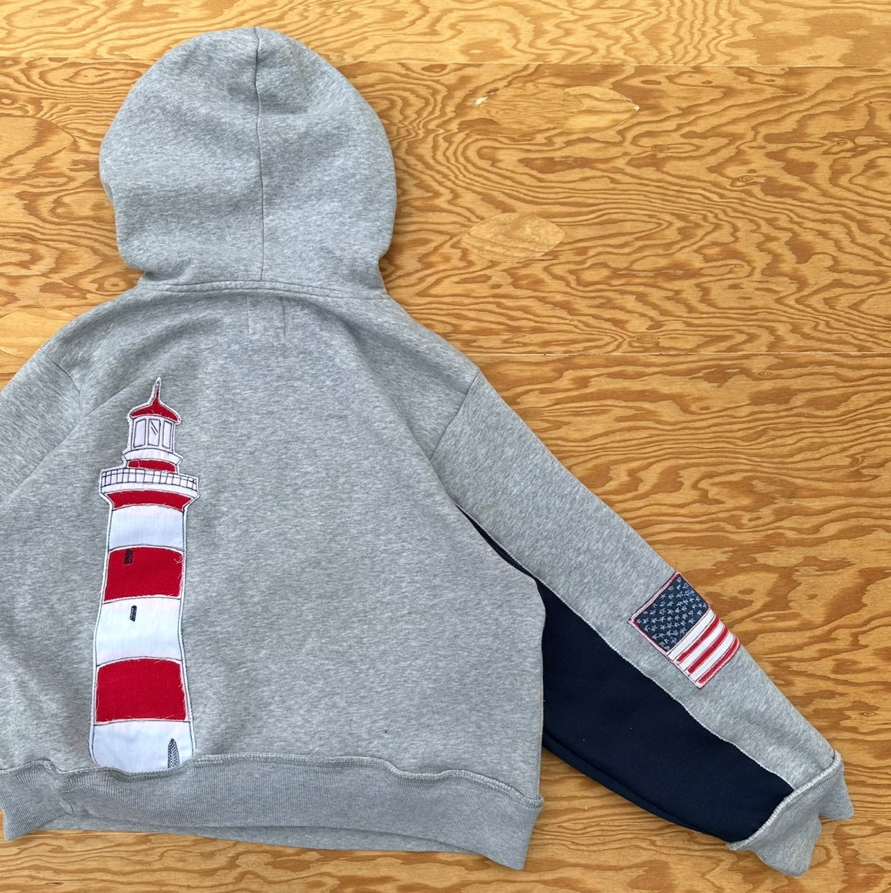NEW ENGLAND PATCH HOODIE