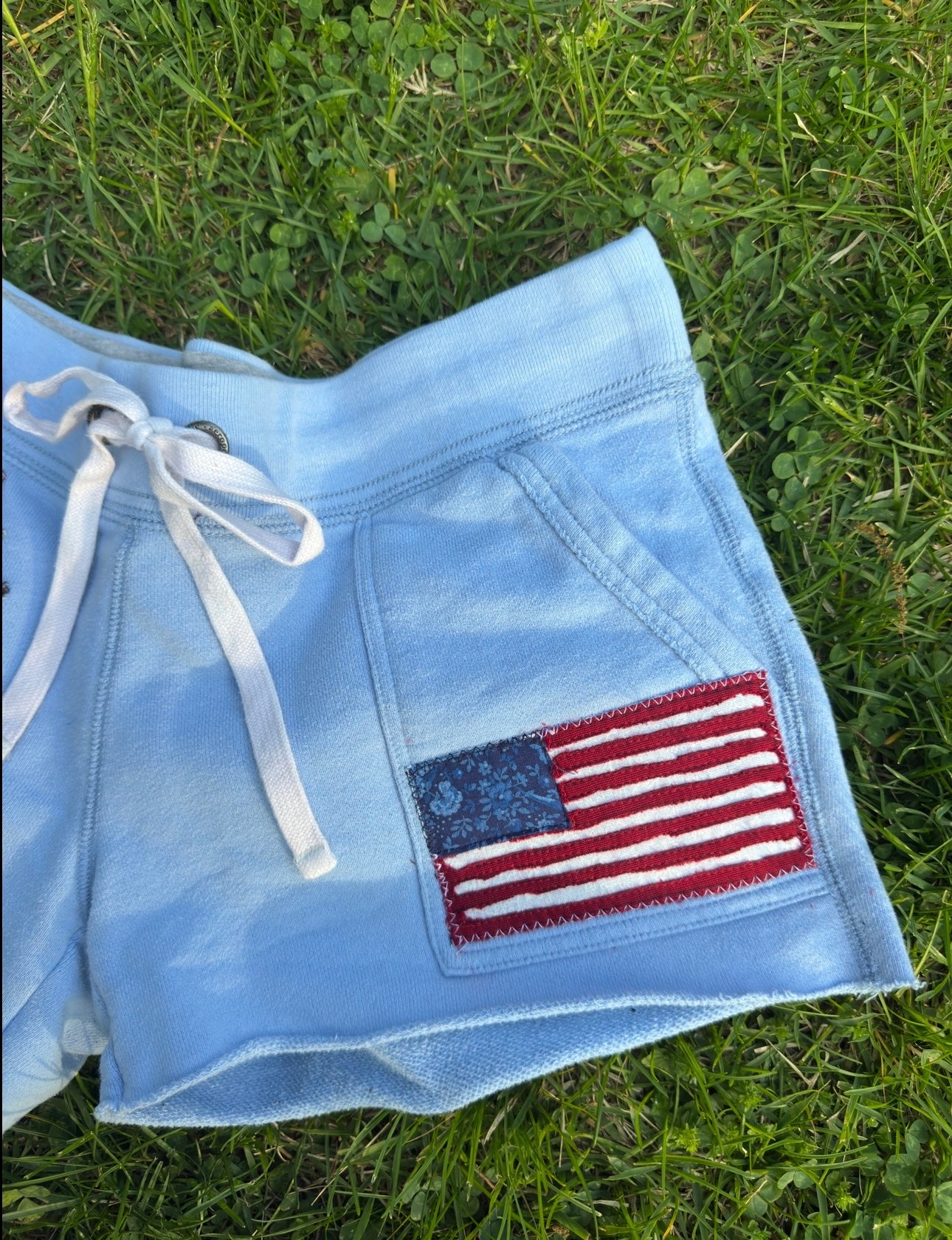 LOBSTER SHORTS