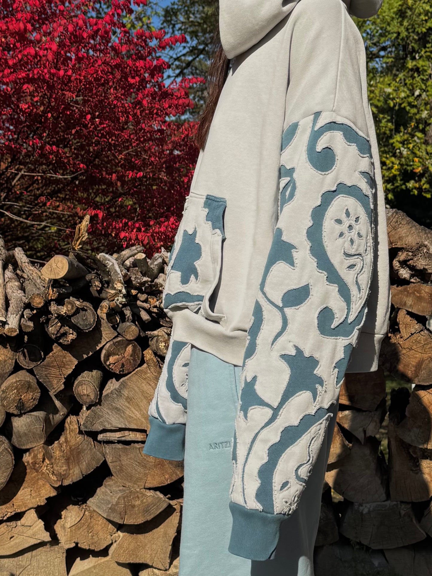 PAISLEY HOODIE