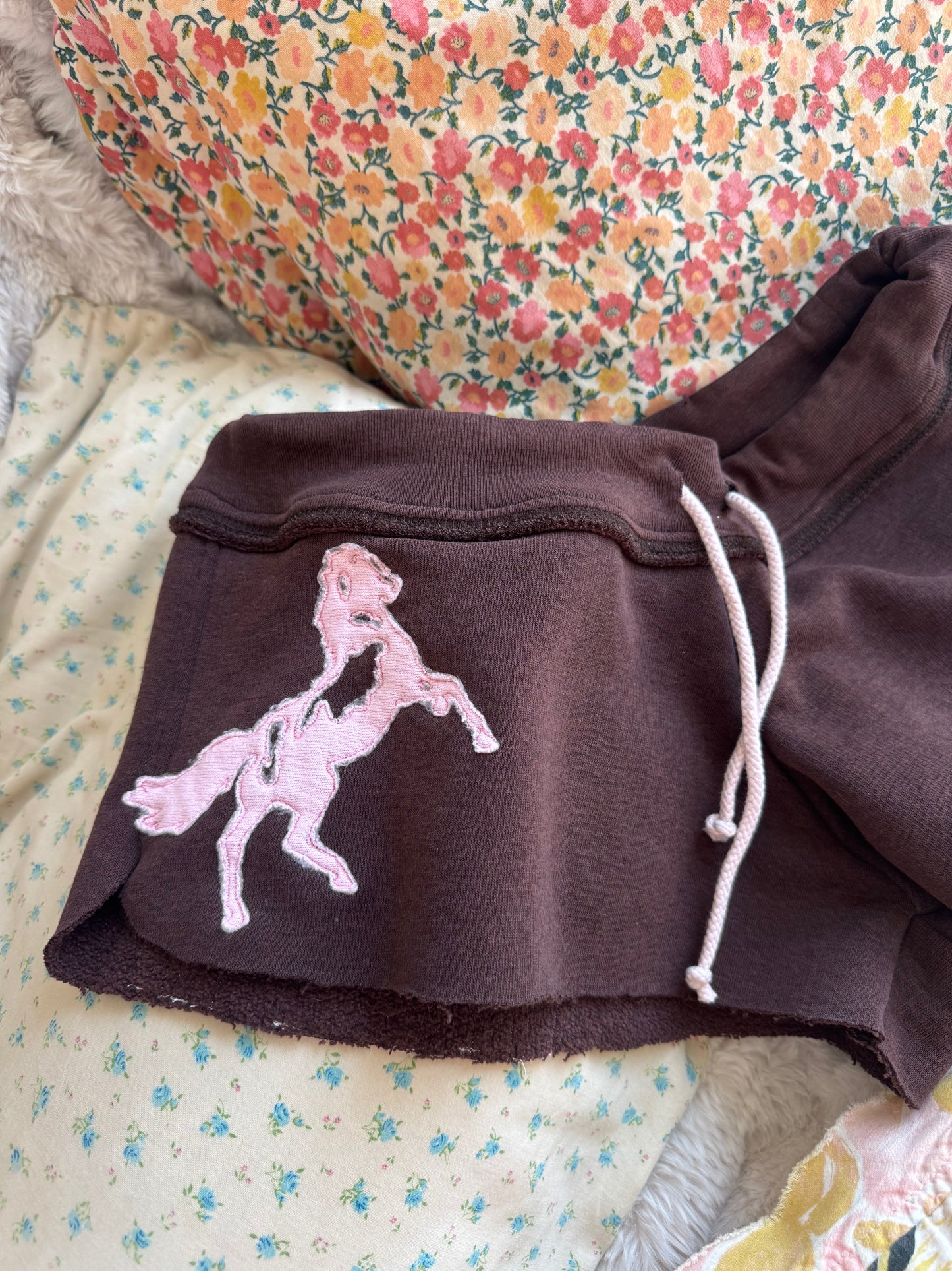 EVERYWHERE CUTOFFS - COWGIRL