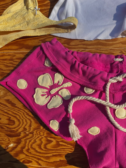 EVERYWHERE CUTOFFS - POLKA DOT HIBISCUS