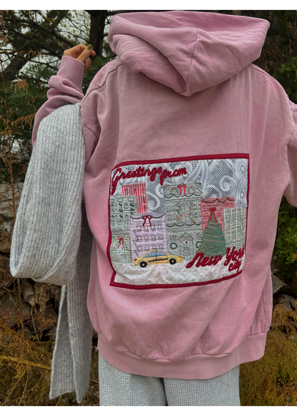 ELOISE AT CHRISTMASTIME